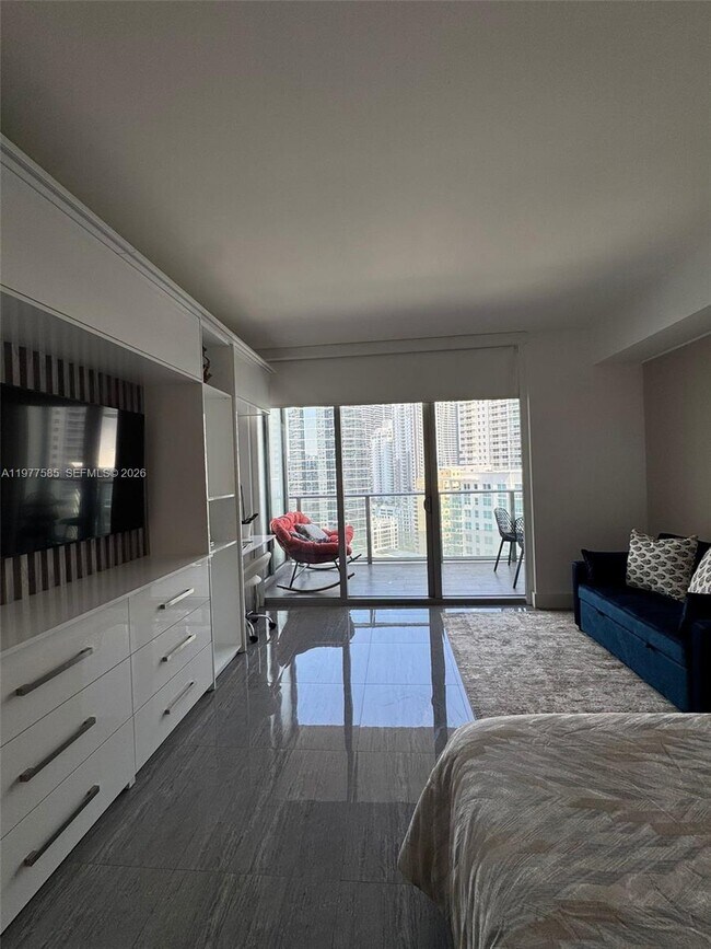 Photo - 1300 Brickell Bay Dr Unit 2512