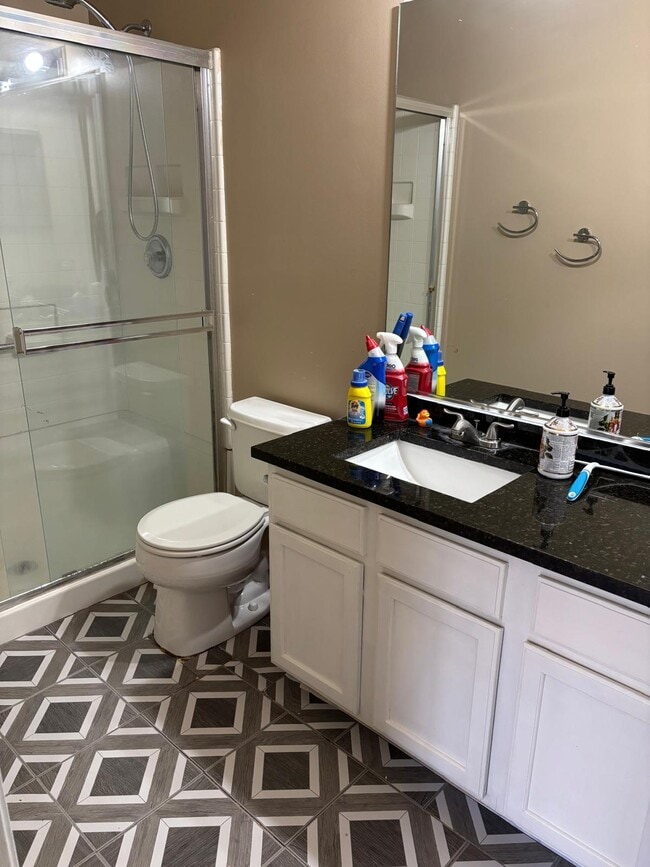 Building Photo - 2528 Bordeaux Ln