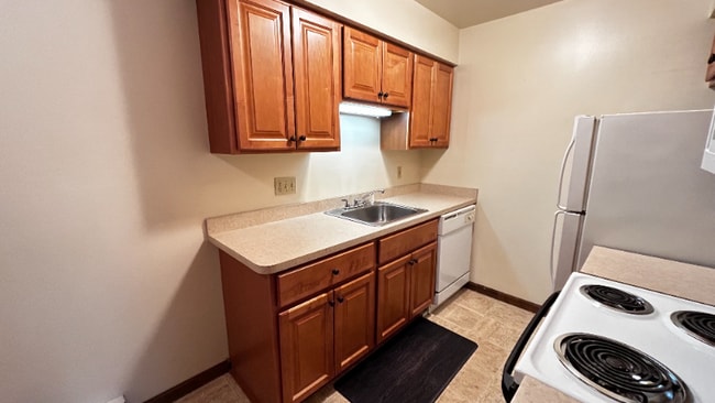 Photo - 1949 Western Ave Unidad 304