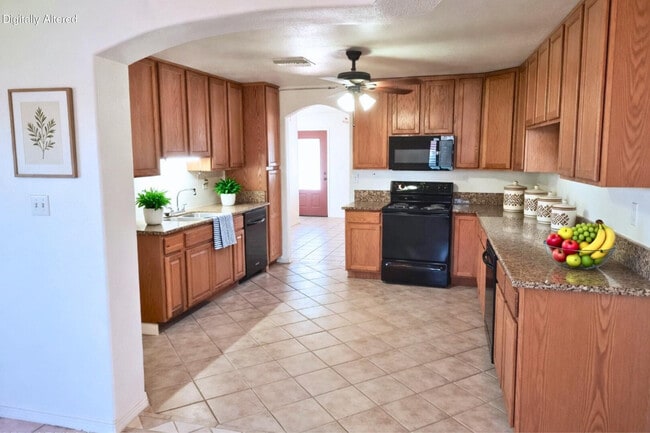 Photo - 720 E Brenda Dr