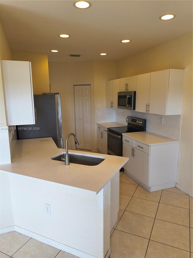 Photo - 1645 SE 20th Rd