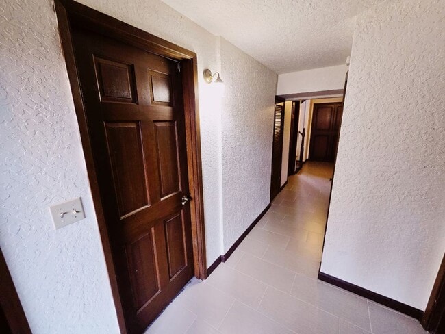 Photo - 3 Bed 2.5 Bath in the Heart of Bellevue