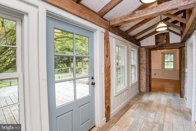 Photo - 3115 Gallows Hill Rd