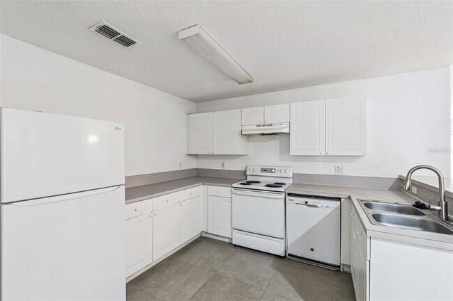 Photo - 8818 Grand Palms Cir Unit A