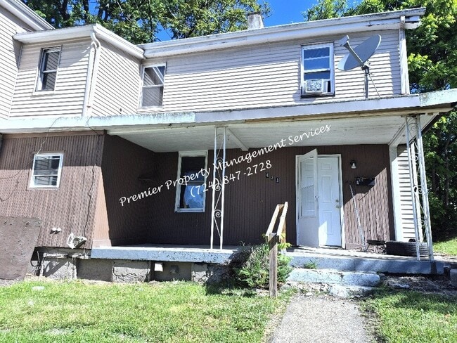 Building Photo - 421 Schiller St Unit A