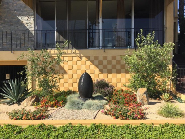 Photo - 3515 E Ocean Blvd Unidad 7