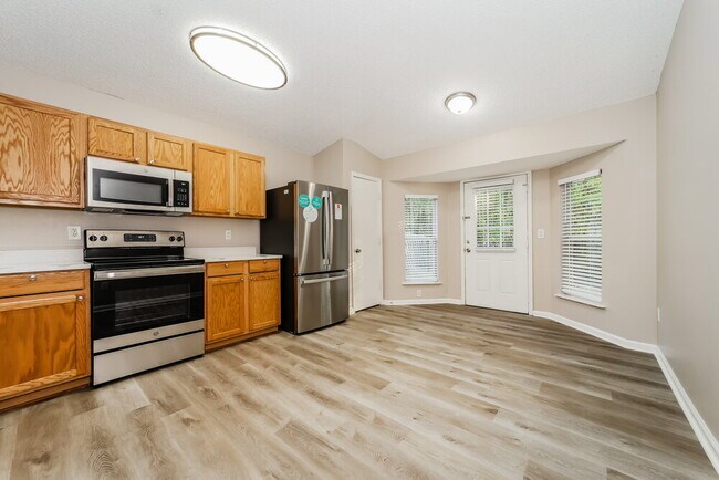 Photo - 9792 Chirping Way