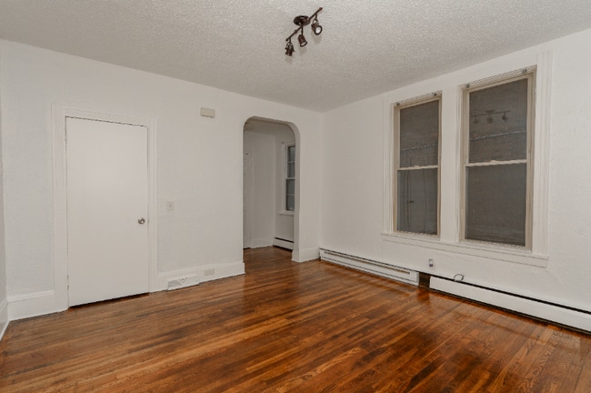 Photo - 1288 W 83rd St