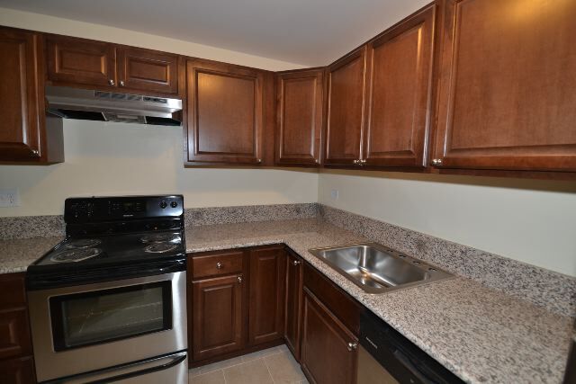 Photo - 2012 N Orleans St Unit E3