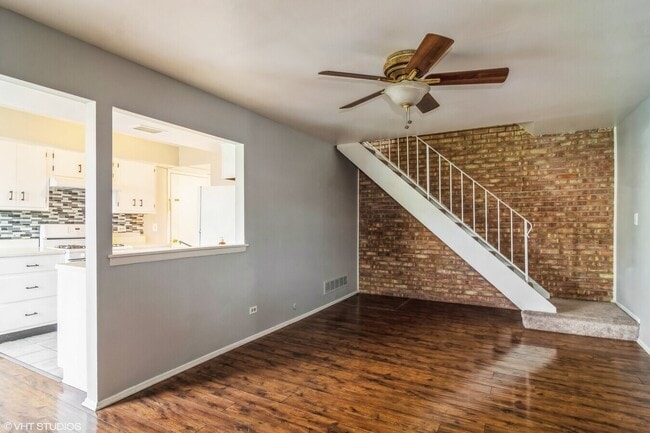 Photo - 329 David Ct Unit B