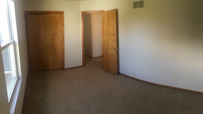 Photo - 2509 Crestline Cir Townhome