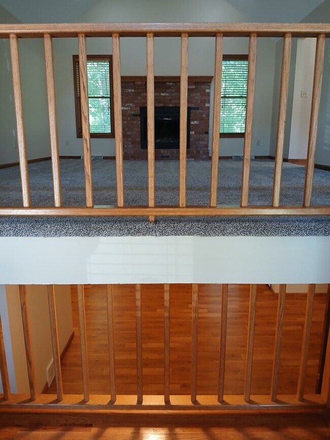 Photo - 3 bedrooms, 2.5 bathrooms, 2 car garage, with bonus flex room!