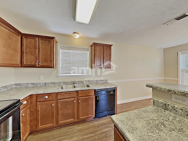 Photo - 2057 Sparco Cir