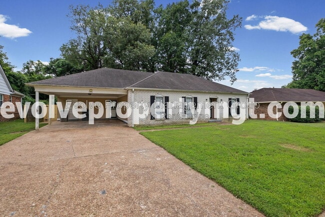 5331 Pipers Gap Dr