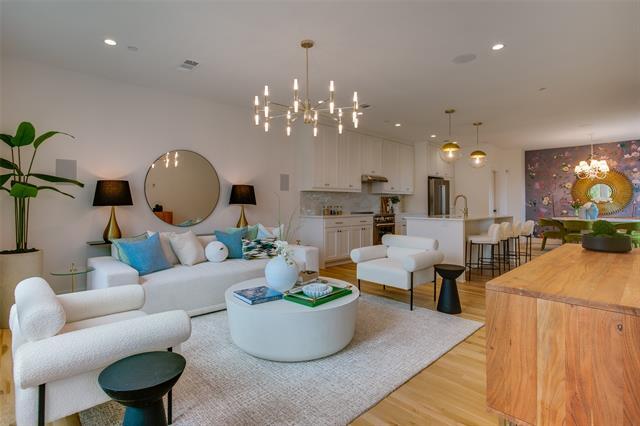 7207 Gaston Ave Unit 1002
