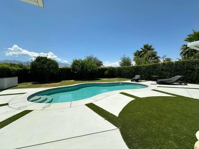 30925 Avenida Juarez