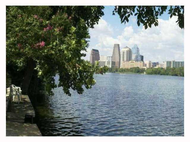Photo - 2 bed/1 ba: Lady Bird Lake Condo, Short Walk to Downtown!