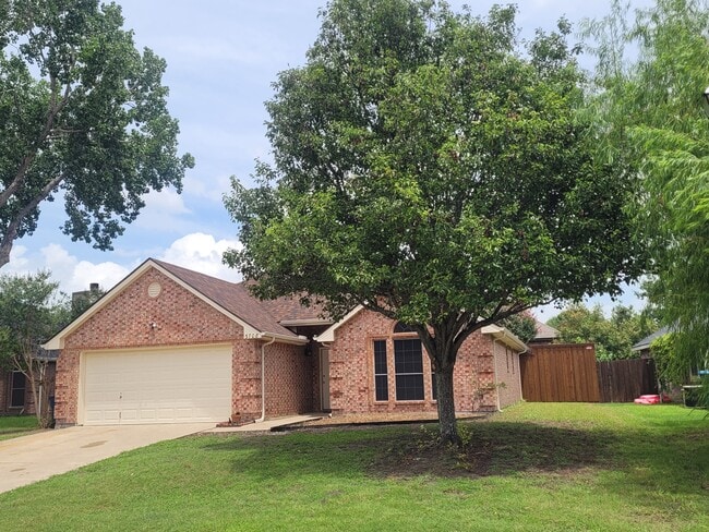 Drive Up Appeal - 3708 Sycamore Ln