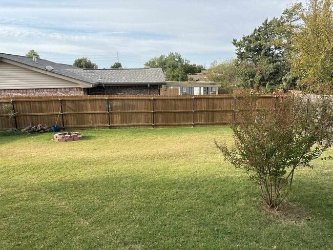 Photo - 4708 SE Sunnymeade