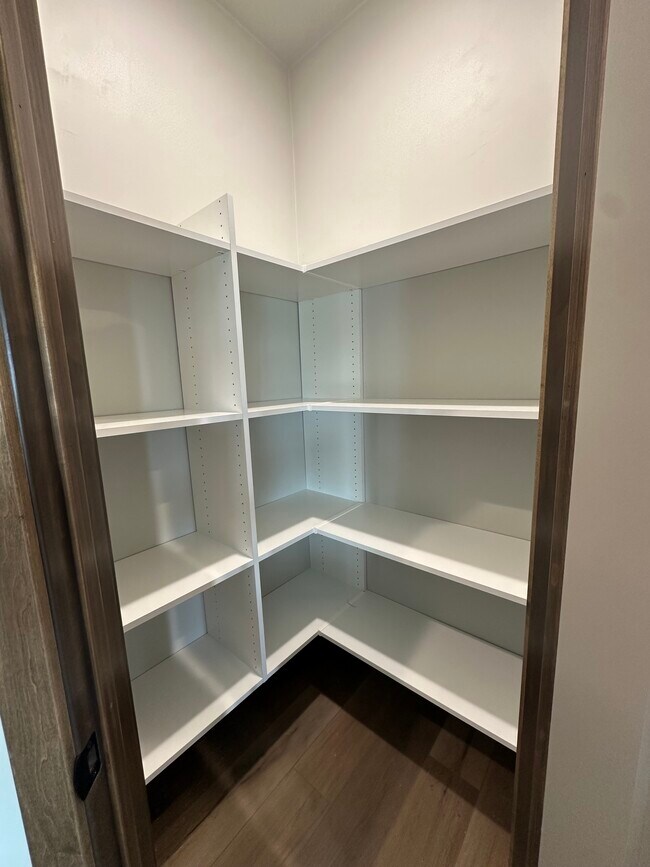 Photo - 2600 Chambers Xing