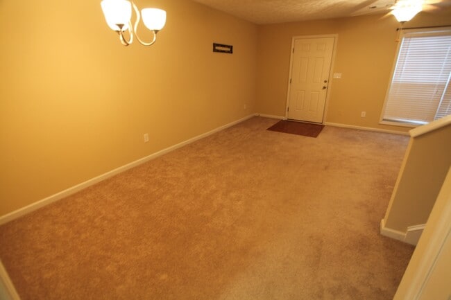 Photo - 3Bed/2.5Bath Townhome in Opelika!