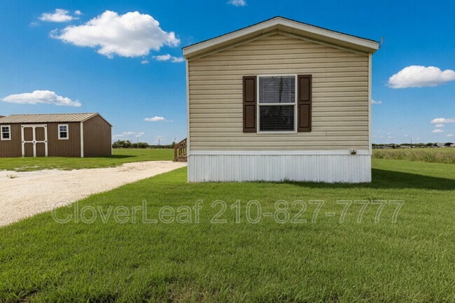 Photo - 417 Co Rd 6812
