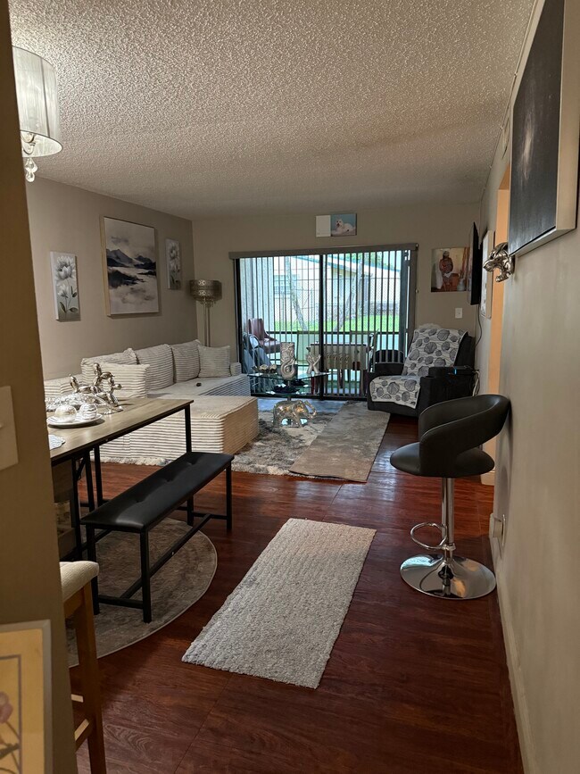 Photo - 7901 Southgate Blvd Unit Royale Gardens