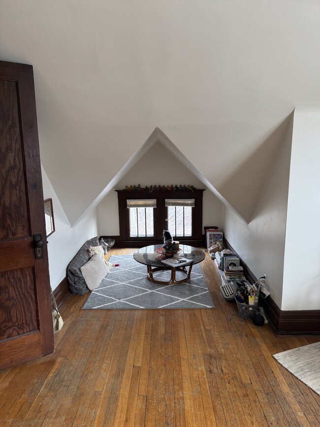 Photo - 4431 Commonwealth St Townhome