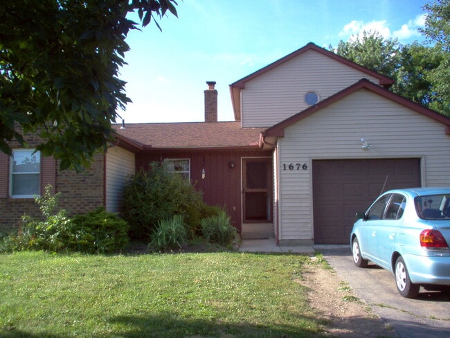 Building Photo - 1676 Hightower Dr Rental