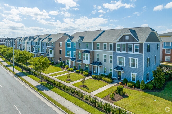 Infinity at Centerville Crossing