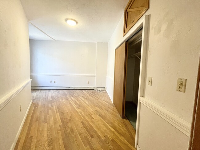 Building Photo - 259 North St Unit 2B Rental