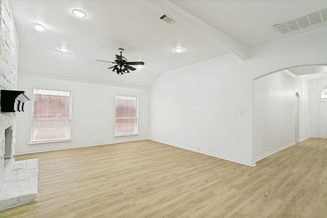 Photo - 1745 Woodstream Ln