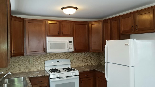 Kitchen - Stoney Meadow Apartments