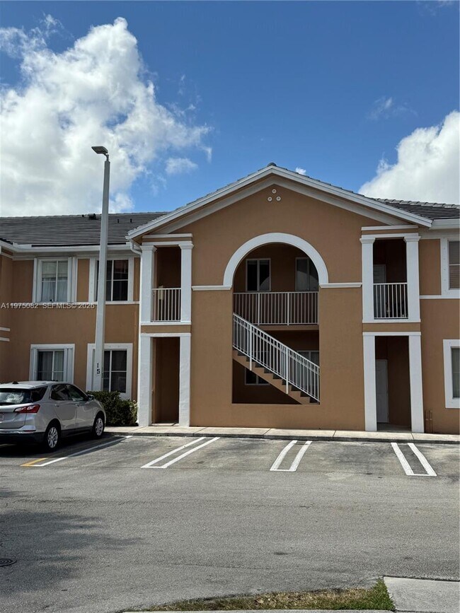 Building Photo - 17660 NW 73rd Ave Unit 206-3