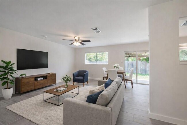 Photo - 2311 Singletree Ave