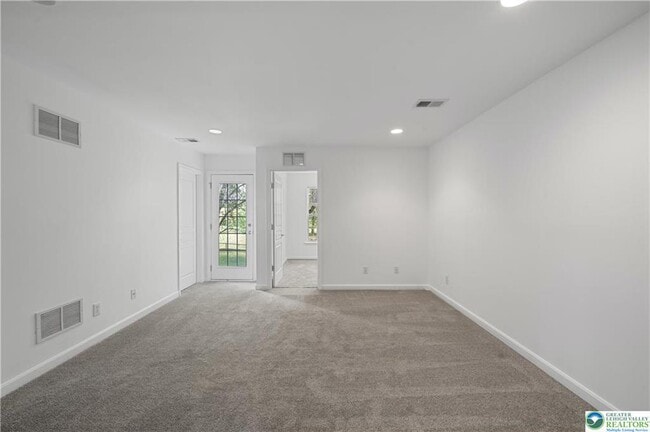 Photo - 8517 Gateway Rd