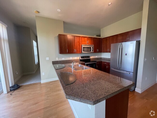 Building Photo - Stylish & Spacious 2-Bedroom Loft-Style Re...