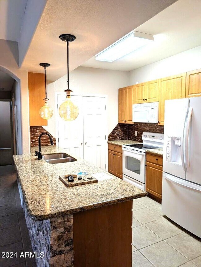 Photo - 10136 E Southern Ave Unidad 1040