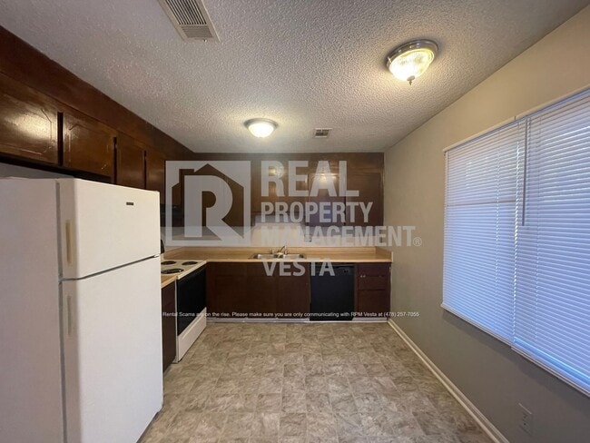 Photo - 251 Randy Cir