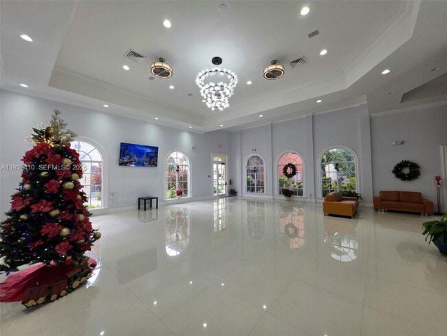 Building Photo - 8290 Lake Dr Unit 501