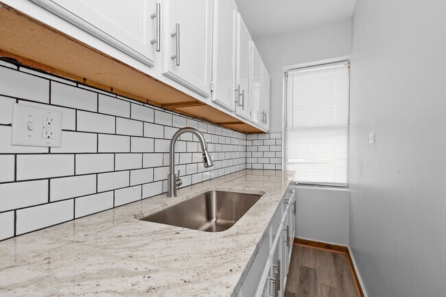 64th/Kedzie (6401-05)
