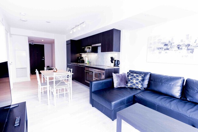 Photo - 38 Dan Leckie Way Unit SI ID1473320P