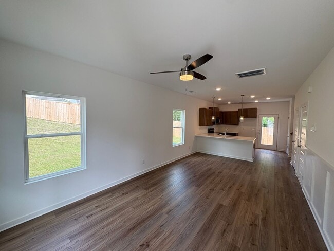Photo - For Rent