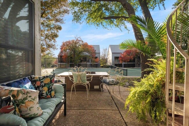 Photo - 143 World of Tennis Sq Unit D143