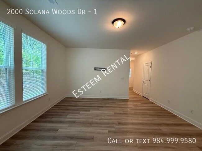2000 Solana Wds Dr