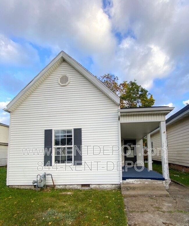 Building Photo - 654 E Maryland St Rental