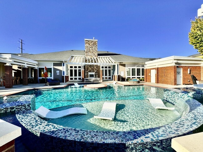 Photo - Available 07-08-26! Townhouse w/Garage - Pet Friendly - All Appliances Convey!