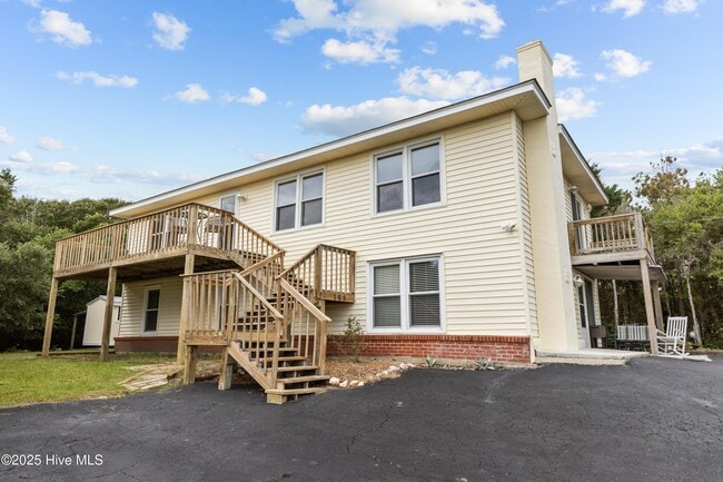 Building Photo - 109 Yaupon Dr Rental