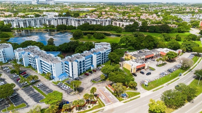 Photo - 9460 Fontainebleau Blvd Unit 134