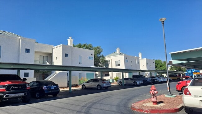 Building Photo - 7100 Pirates Cove Rd Unit CONDO FOR RENT